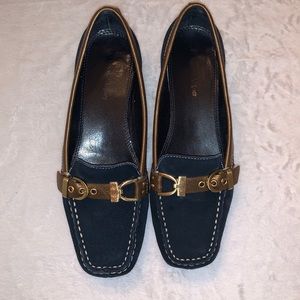 Blue leather Etienne Aigner flats, size 8
